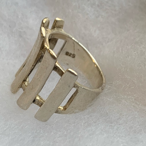 Silver ring size 5 - Picture 8 of 11